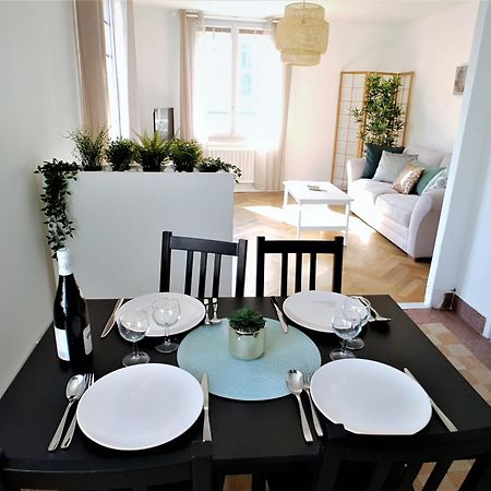 Appartement Hyper Centre Joigny, Tres Lumineux Extérieur photo