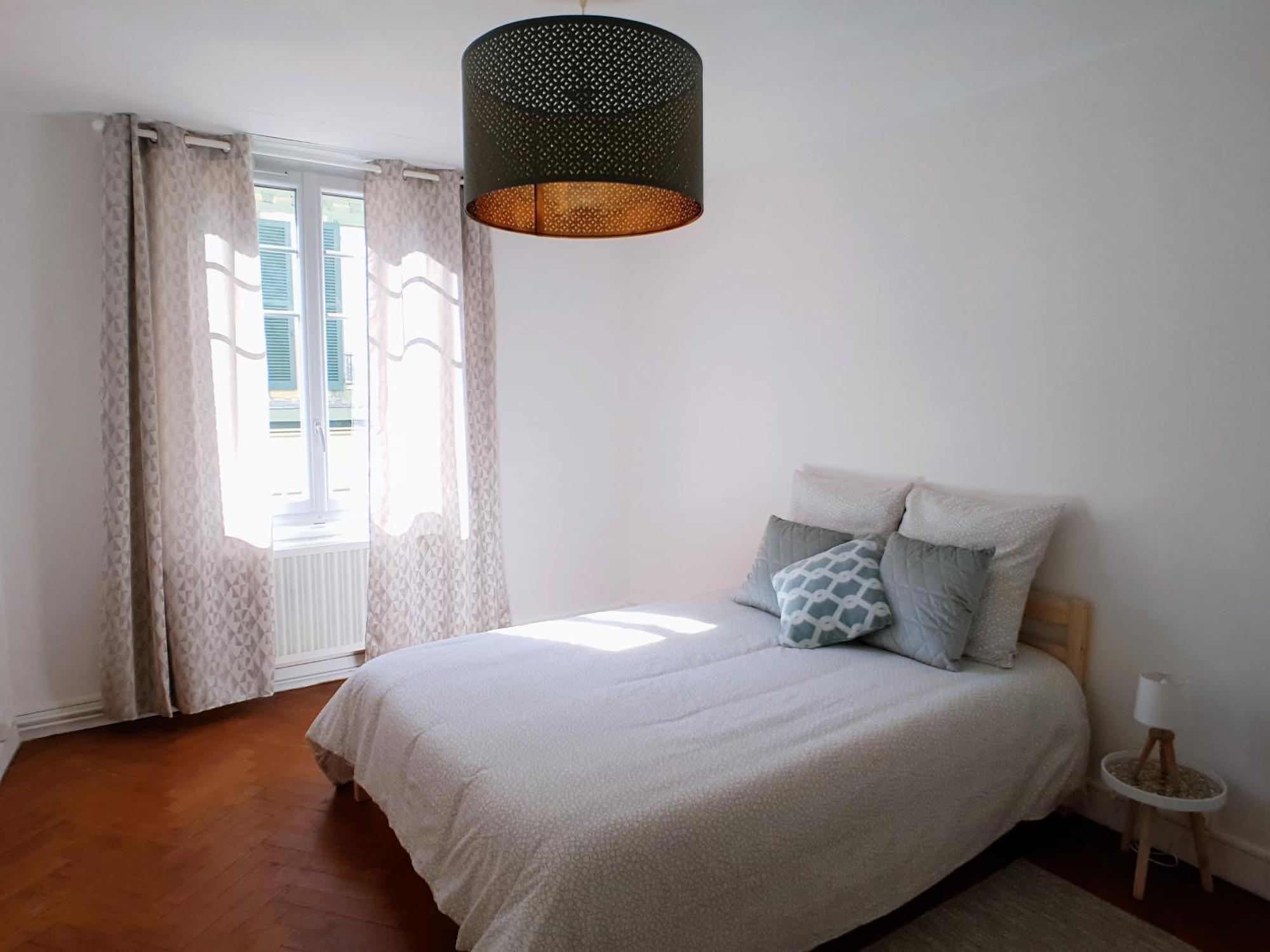 Appartement Hyper Centre Joigny, Tres Lumineux Extérieur photo